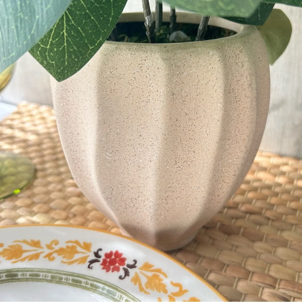 🌴 Threshold Tabletop Faux Fall Greenery w/Yellow/Orangey Little Flower Blossoms